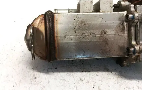 Audi A6 S6 C6 4F EGR valve cooler 059131511