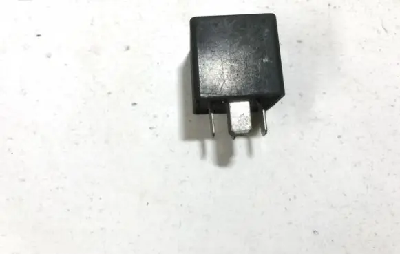 Ford Mondeo Mk III Other relay f0ab14b192aa f0ab-14b192-aa