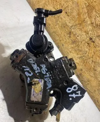 Opel Astra H Fuel injection high pressure pump