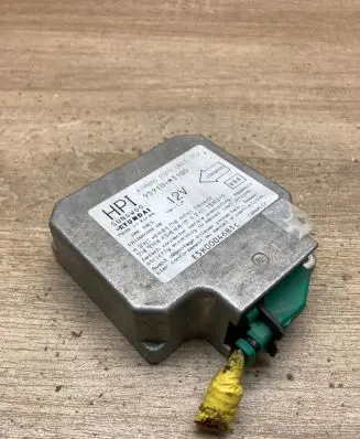 Hyundai i30 Airbag control unit/module 95910M3100 HPI