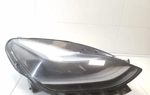 Tesla Model 3 Headlight/headlamp 151495300C