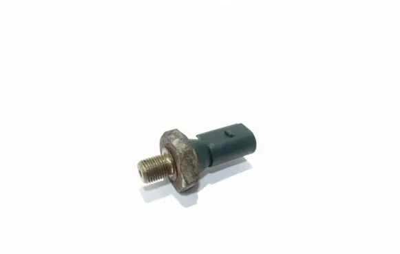 Volkswagen Golf V Oil pressure sensor 038919081B