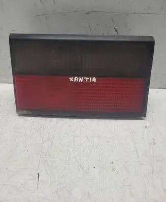 Citroen Xantia Tailgate rear/tail lights 