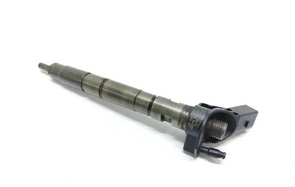 Audi A4 S4 B7 8E 8H Fuel injector 059130277AJ 07052100452 04451150543162