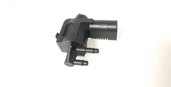 Volkswagen PASSAT CC Vacuum valve 1K0906283A