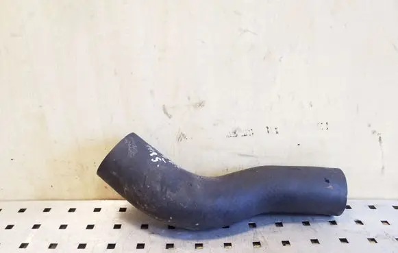 Toyota Avensis T250 Intercooler hose/pipe 040124