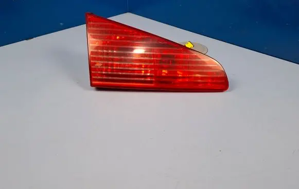 Peugeot 607 Tailgate rear/tail lights 96295403