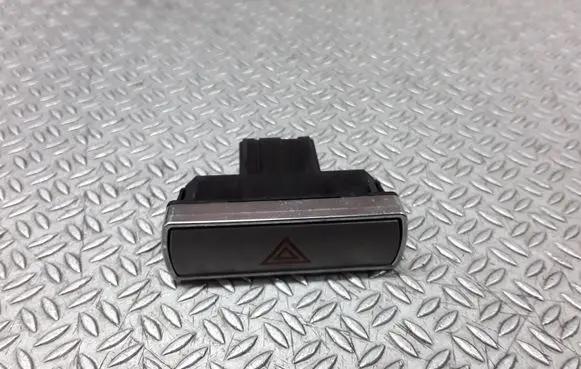 Ford Mondeo MK IV Hazard light switch 6M2T13A350AB