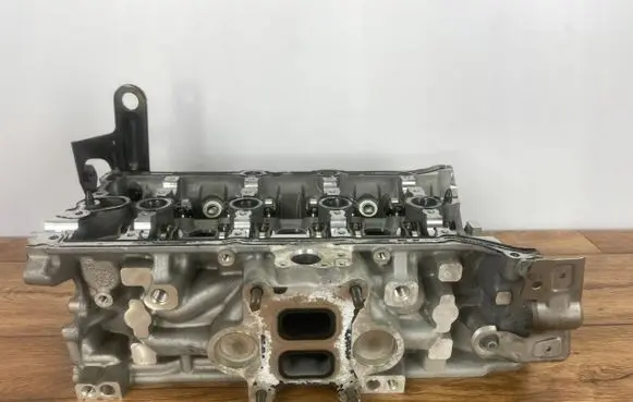 Audi Q3 F3 Engine head 06K403AG