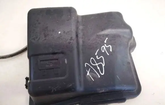 Citroen C3 Picasso Fuse box cover 9657287180