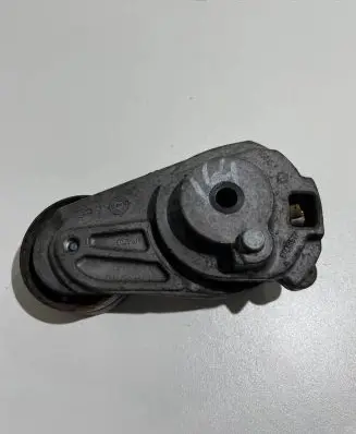 Mercedes-Benz CLS C219 Alternator belt tensioner A6422000070