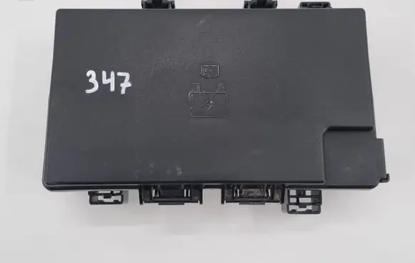 Jeep Grand Cherokee Fuse module P68320921AB 68320921AB