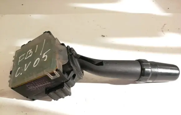 Toyota Avensis T250 Indicator stalk 8465205150