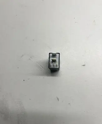 Audi A4 S4 B8 8K Other relay 7M0951253C