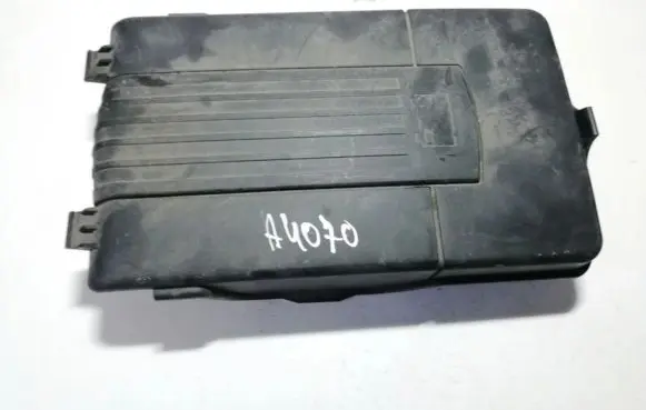 Volkswagen Golf V Battery box tray cover/lid 1k0915443a