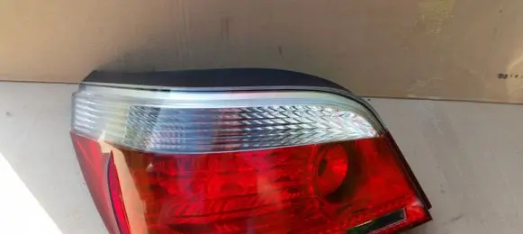 BMW 5 E60 E61 Rear/tail lights L6910767
