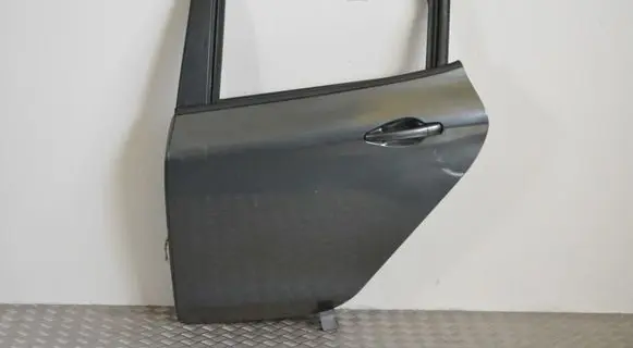 Peugeot 208 I Rear door 