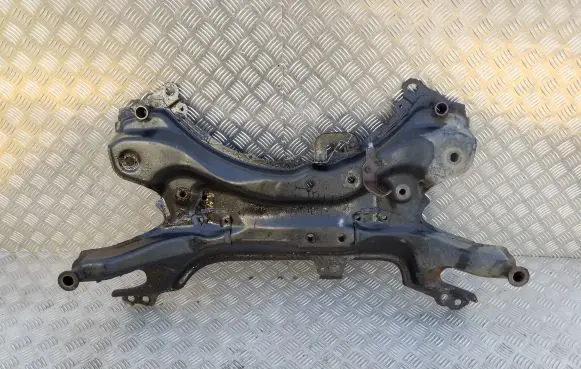 Lexus CT 200H Front subframe