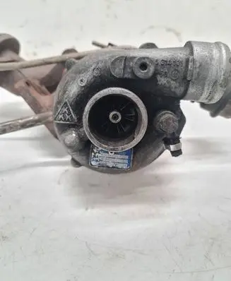 Volkswagen Multivan T4 Turbo 074145701A 964663243