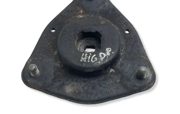 Toyota Highlander XU70 Front shock absorber mounting bracket 
