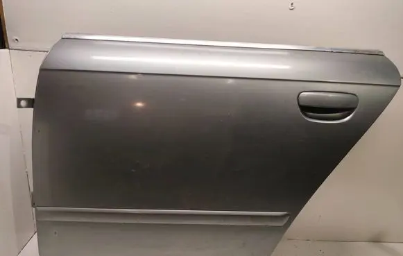 Audi A4 S4 B7 8E 8H Rear door