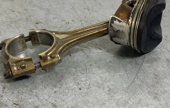 Volkswagen Touran I Piston 