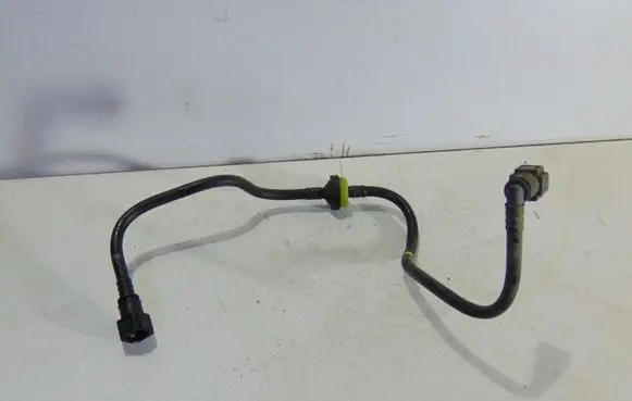Citroen C4 II Picasso Fuel line pipe