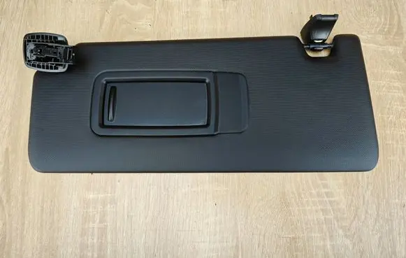 BMW 4 G22 G23 G24 G26 Sun visor 8097329