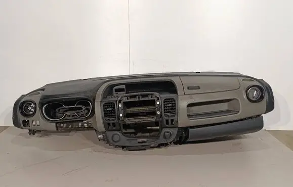 Renault Trafic III (X82) Dashboard 1258227X 48051M