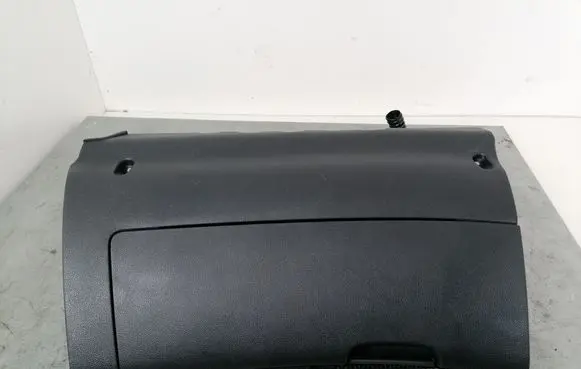 Skoda Octavia Mk2 (1Z) Glove box set 1Z1857103