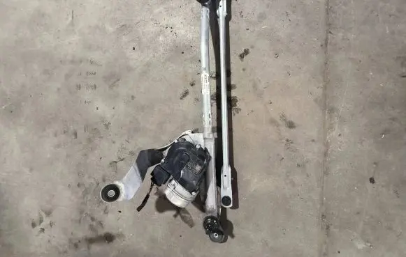 Audi A6 S6 C8 4K Front wiper linkage and motor 4K1955023 A9866016