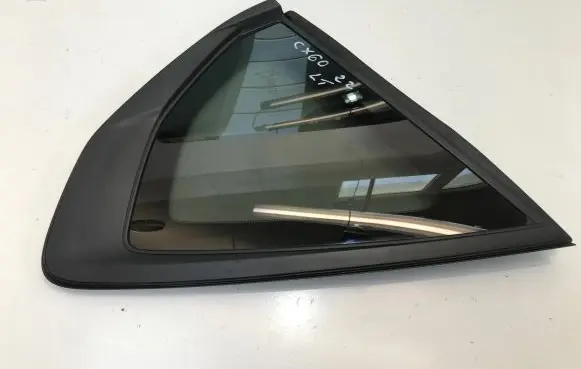 Mazda CX-60 Rear side window