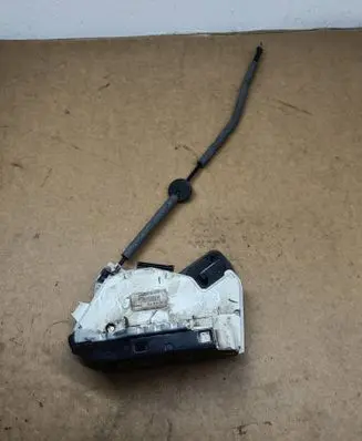 Volkswagen PASSAT B7 USA Rear door lock 5K4839015G