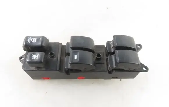 Mitsubishi Outlander Electric window control switch 8608A060