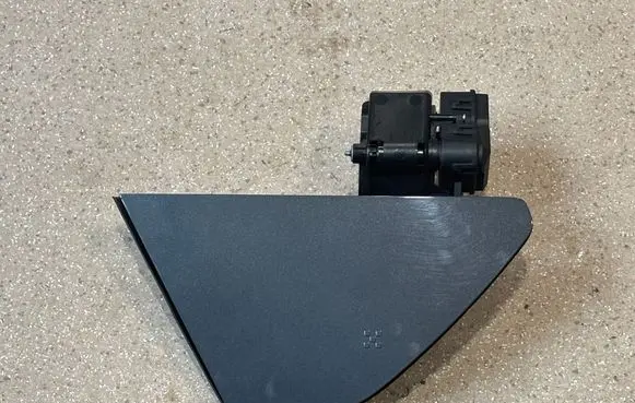 Hyundai Ioniq 5 Electric car charge socket cover 695C0GI010