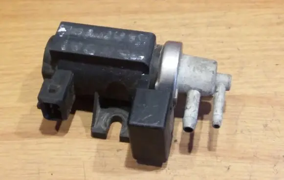 KIA Sorento Turbo solenoid valve 72190316