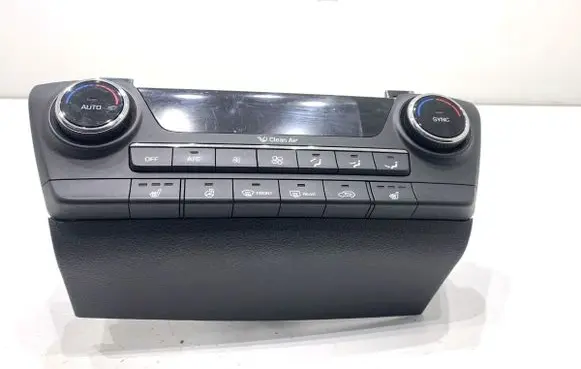 Hyundai Tucson TL Interior fan control switch 97250D7270