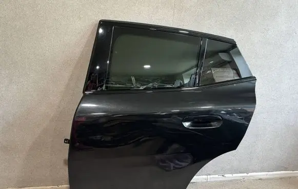 BMW X2 U10 Rear door