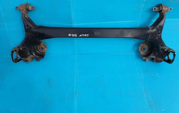 Mitsubishi Colt Rear beam 