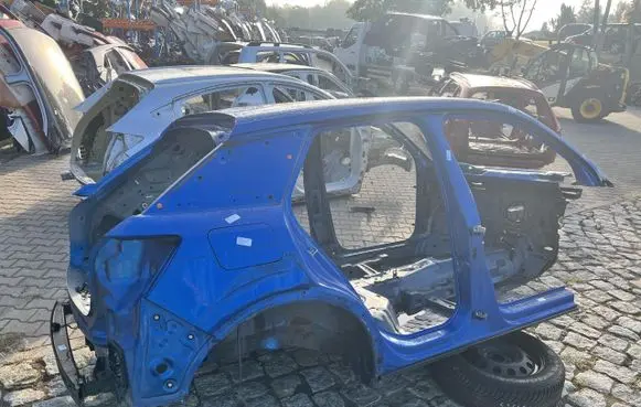 Audi Q2 - Rear quarter panel VW25382