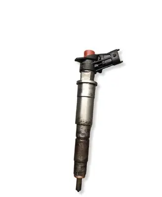 Nissan Qashqai Fuel injector 0445115084