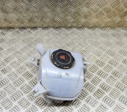 Skoda Kamiq Coolant expansion tank/reservoir 2Q0121407D