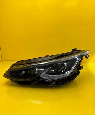 Volkswagen Golf VIII Headlight/headlamp 5H1941059P