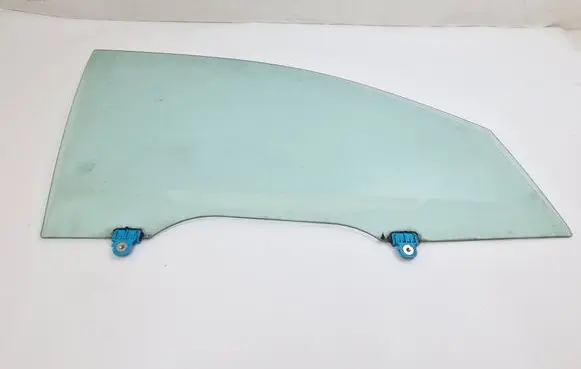 Mitsubishi Outlander Front door window glass four-door NSGM408 43R00014