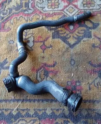 BMW 7 F01 F02 F03 F04 Engine coolant pipe/hose