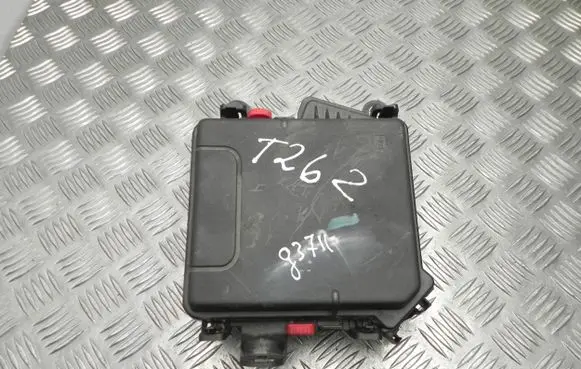 Renault Zoe Fuse box set 284B62494R G3711
