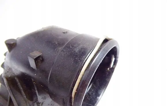Mercedes-Benz C W203 Engine coolant pipe/hose 3219268