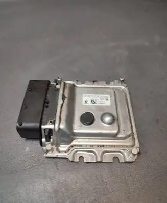 Opel Vivaro Adblue control unit 0281032457
