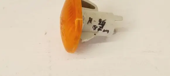 Audi A4 S4 B5 8D Front fender indicator light 4D0949101