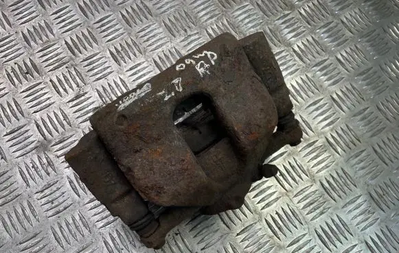 Toyota Verso Front brake caliper